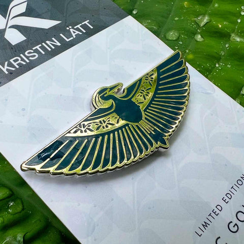 Kristin Lätt - Heron Logo Disc Golf Pin